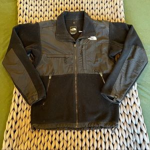 Black Mens The North Face Polartech jacket